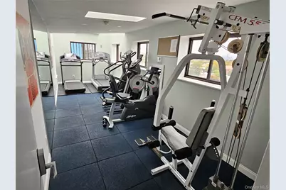 76-18 69th Place #3K, Glendale, NY 11385 - Photo 24