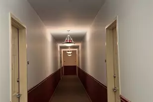 76-18 69th Pl, Glendale, NY 11385 - Photo 4