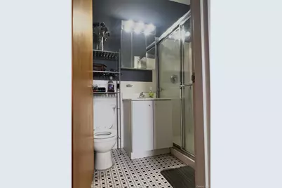 76-18 69th Place #3K, Glendale, NY 11385 - Photo 16