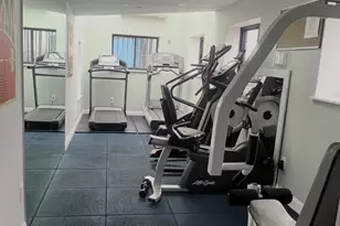 76-18 69th Pl, Glendale, NY 11385 - Photo 26