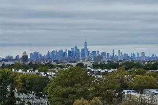 76-18 69th Pl, Glendale, NY 11385 - Photo 30