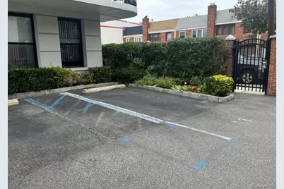 76-18 69th Place #3K, Glendale, NY 11385 - Photo 34