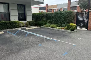 76-18 69th Pl, Glendale, NY 11385 - Photo 34