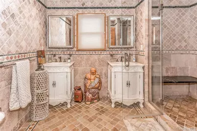 127 Maple Boulevard, Long Beach, NY 11561 - Photo 16