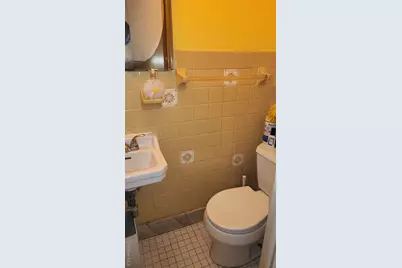 4425 Richardson Avenue, Bronx, NY 10470 - Photo 8