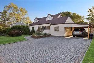 738 Old Town Rd, Port Jefferson Station, NY 11776 - Photo 2