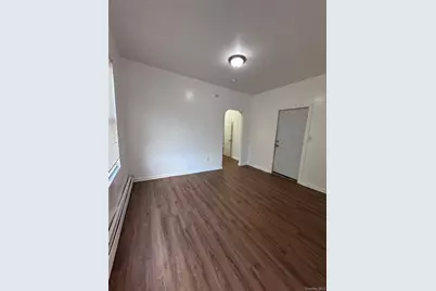 3951 De Reimer Avenue #1, Bronx, NY 10466 - Photo 2