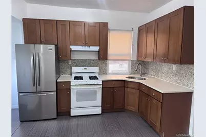 3951 De Reimer Avenue #1, Bronx, NY 10466 - Photo 12