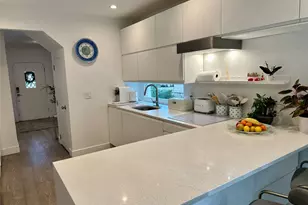 25 Parkway Rd, Bronxville, NY 10708 - Photo 4