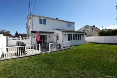 444 Division Avenue, Hicksville, NY 11801 - Photo 36