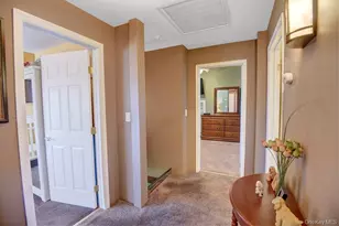 444 Division Ave, Hicksville, NY 11801 - Photo 22