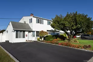 444 Division Ave, Hicksville, NY 11801 - Photo 2