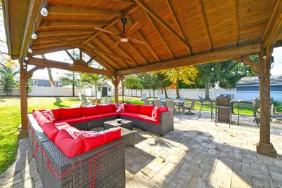 12 Darling Avenue, Smithtown, NY 11787 - Photo 26