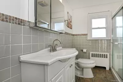 12 Darling Avenue, Smithtown, NY 11787 - Photo 18