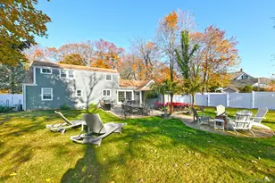 12 Darling Ave, Smithtown, NY 11787 - Photo 36