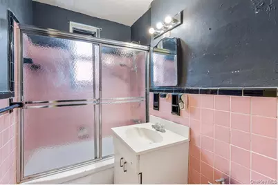 33-26 92 Street #5W, Jackson Heights, NY 11372 - Photo 10