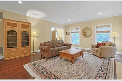 17 Hammond Ridge Road, Bedford Corners, NY 10549 - Photo 6