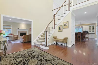 17 Hammond Ridge Road, Bedford Corners, NY 10549 - Photo 4