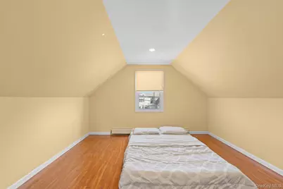 310 Miller Avenue, Freeport, NY 11520 - Photo 22