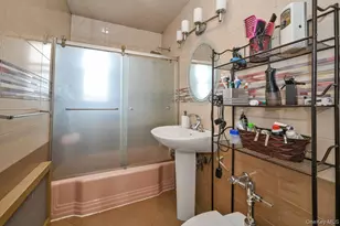 140-49 69th Rd, Kew Gardens, NY 11367 - Photo 8