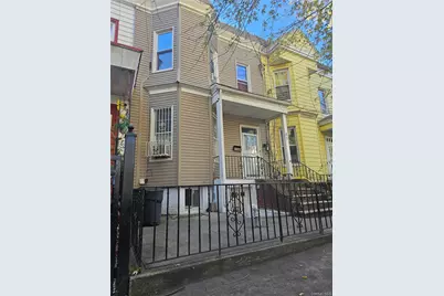 40 Chestnut Street, Brooklyn, NY 11208 - Photo 2