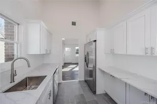 24 Woodbine Dr, Hicksville, NY 11801 - Photo 12