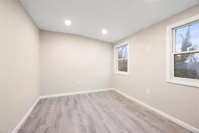 6 Grand Haven Court, Commack, NY 11725 - Photo 16