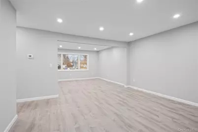 6 Grand Haven Court, Commack, NY 11725 - Photo 6