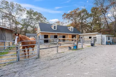 114 Sportsmen Street, Central Islip, NY 11722 - Photo 16