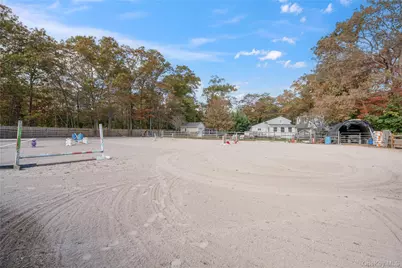 114 Sportsmen Street, Central Islip, NY 11722 - Photo 18