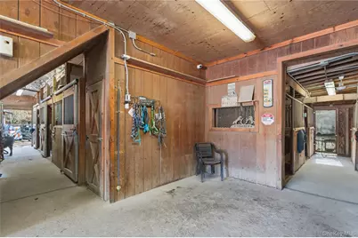 114 Sportsmen Street, Central Islip, NY 11722 - Photo 14