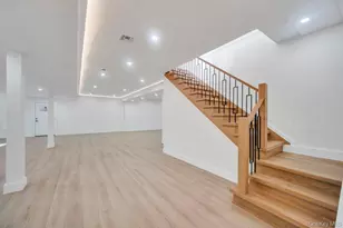 22 Chapel Ln, Levittown, NY 11756 - Photo 38