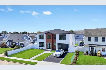 22 Chapel Lane, Levittown, NY 11756 - Photo 2