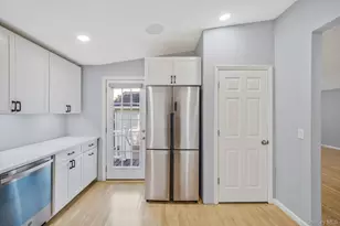 20 Pell Ave, North Babylon, NY 11703 - Photo 6