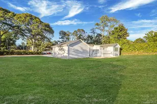 20 Pell Ave, North Babylon, NY 11703 - Photo 26