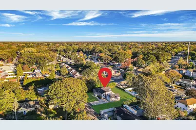 20 Pell Avenue, North Babylon, NY 11703 - Photo 36