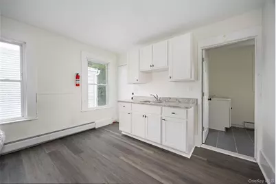 50 Parker Avenue, Poughkeepsie, NY 12601 - Photo 4