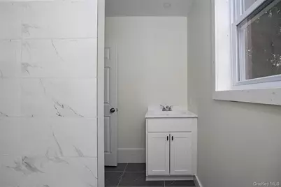 50 Parker Avenue, Poughkeepsie, NY 12601 - Photo 10