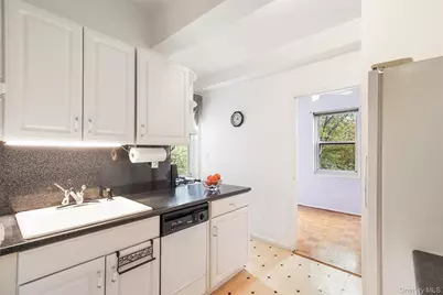 900 Palmer Road #5A, Bronxville, NY 10708 - Photo 4