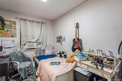 13928 Pershing Crescent, Jamaica, NY 11435 - Photo 20