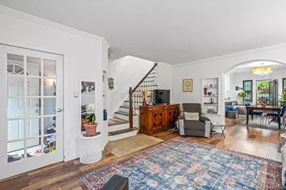 13928 Pershing Crescent, Jamaica, NY 11435 - Photo 4