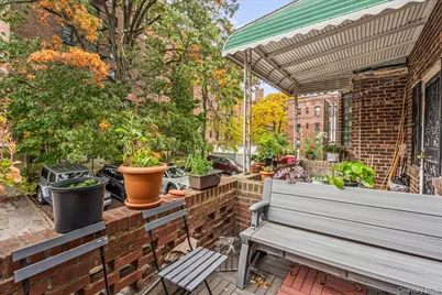 13928 Pershing Crescent, Jamaica, NY 11435 - Photo 22