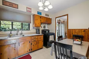 86 Caffrey Ave, Bethpage, NY 11714 - Photo 8