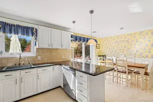 230 Glen St, Glen Cove, NY 11542 - Photo 8