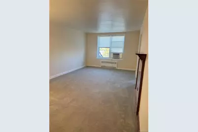 84-50 169th Street #306, Jamaica, NY 11432 - Photo 2