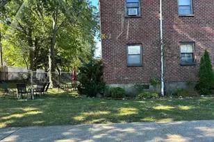 17-84 166, Whitestone, NY 11357 - Photo 28