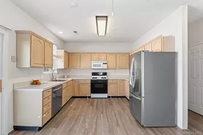 16 Autumn Drive, Nanuet, NY 10954 - Photo 12