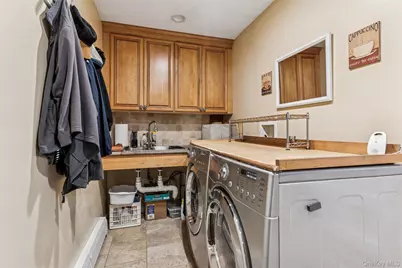 126 Andover Road, Rockville Centre, NY 11570 - Photo 30