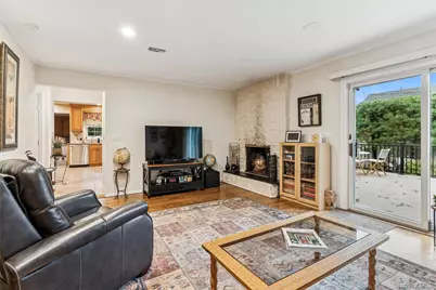 126 Andover Road, Rockville Centre, NY 11570 - Photo 8