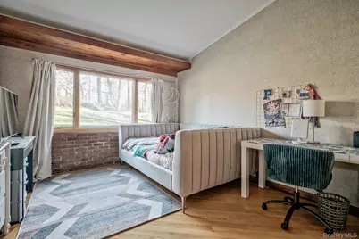 4 Sloanes Court, Sands Point, NY 11050 - Photo 14